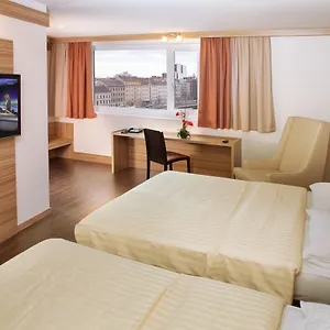 4* Otel Leonardo Schonbrunn