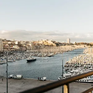 New Le Quai - Vieux Port France