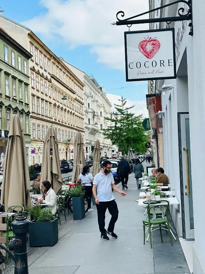 مبيت وإفطار فيينا بنسيون ليختنشتاين