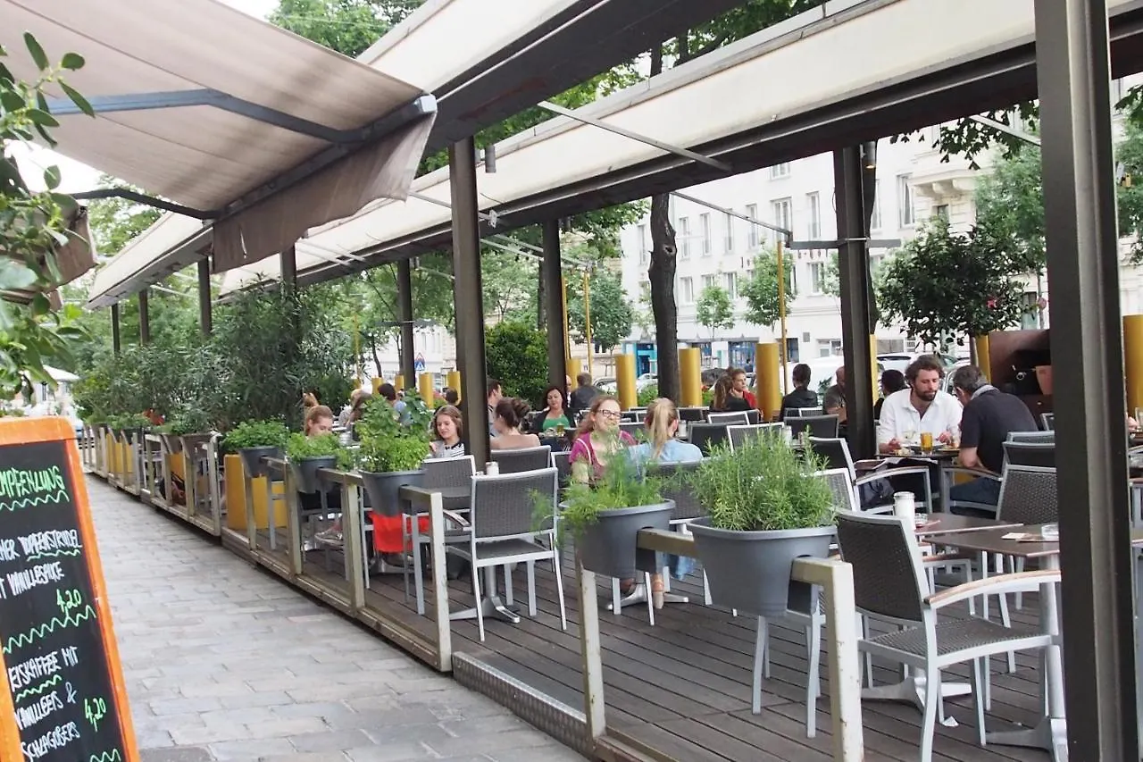 Pension Liechtenstein Vienna Austria