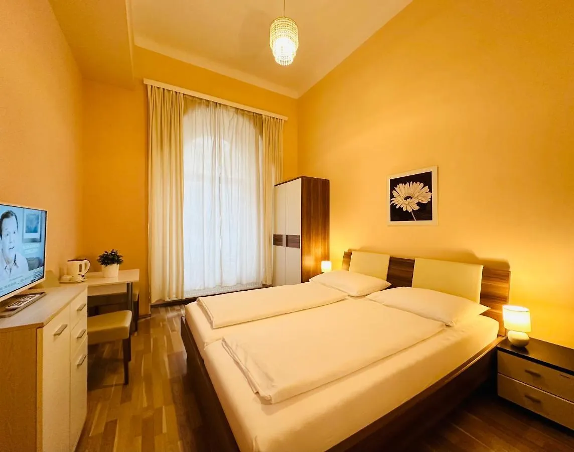 Pension Liechtenstein Vienna 3*,