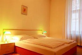 Pension Liechtenstein Vienna Austria