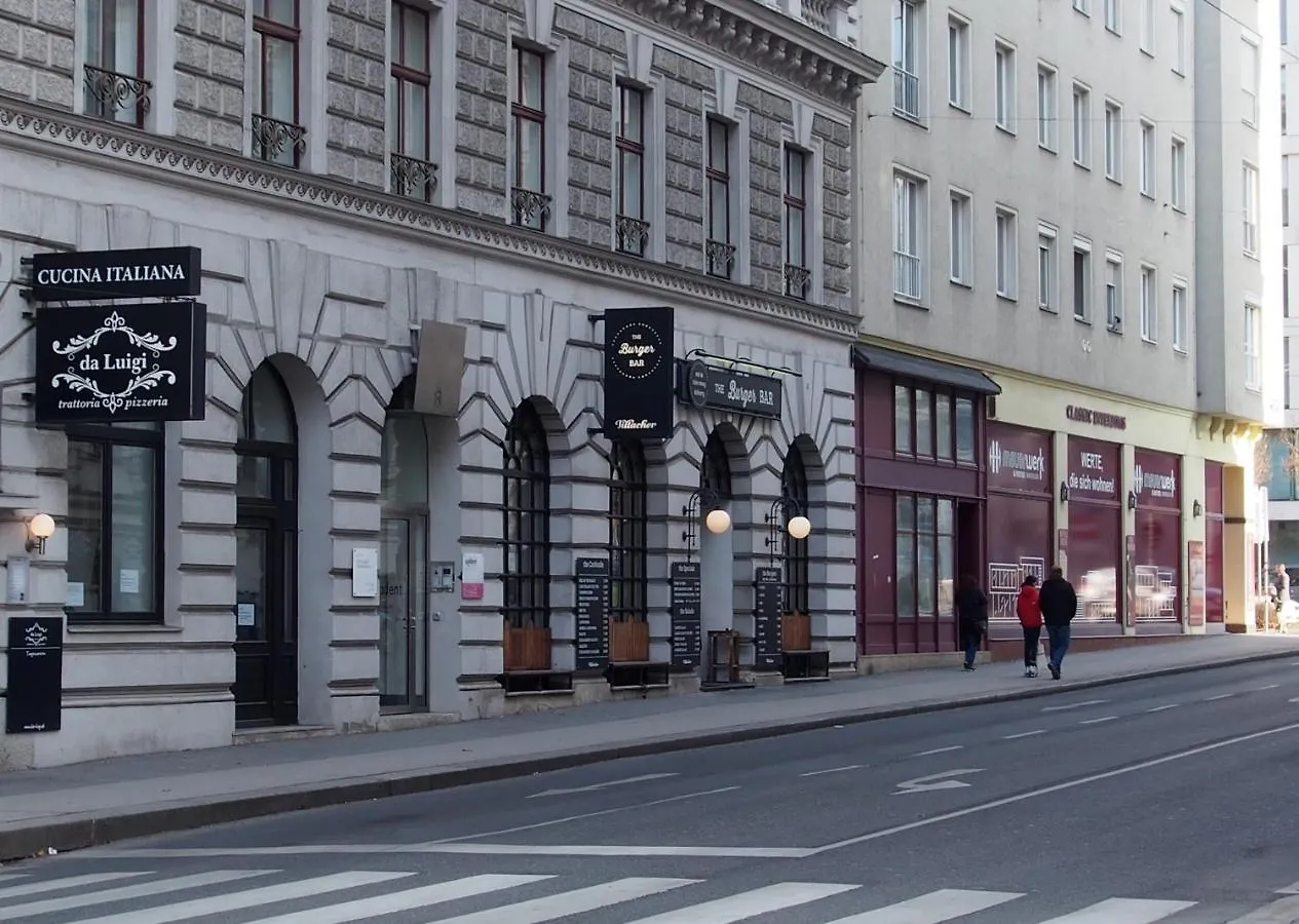 Bed & Breakfast Pension Liechtenstein Vienna